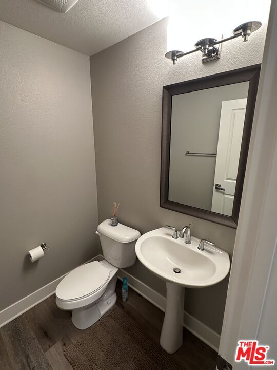 Building Photo - 72 Capricorn