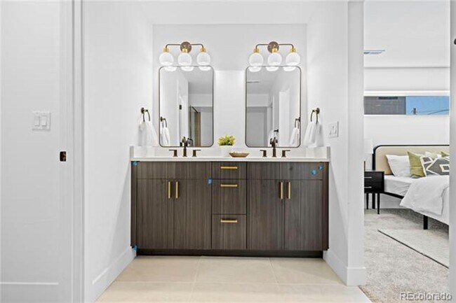 Building Photo - Modern 3-Story Townhomes with Private Yard...