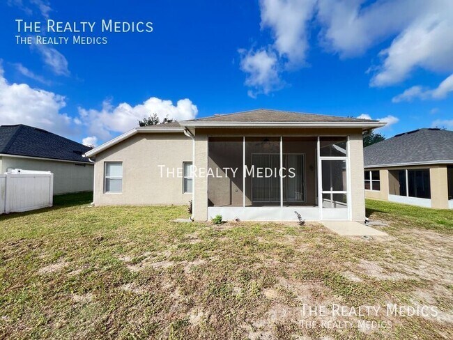 Building Photo - 4067 SW 46th Terrace