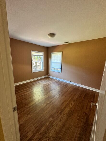 Bedroom 1 - 1234 Pleasant Hill Rd