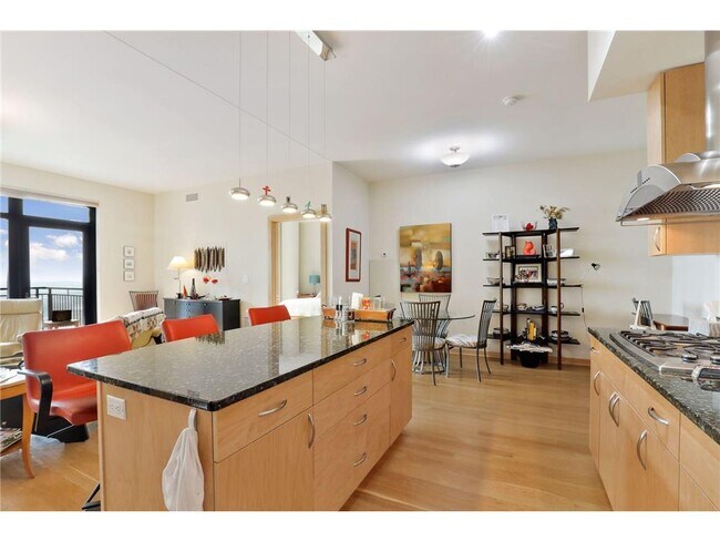 Building Photo - 1120 S 2nd St