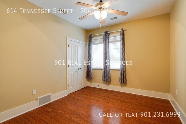 Building Photo - 614 Tennessee St