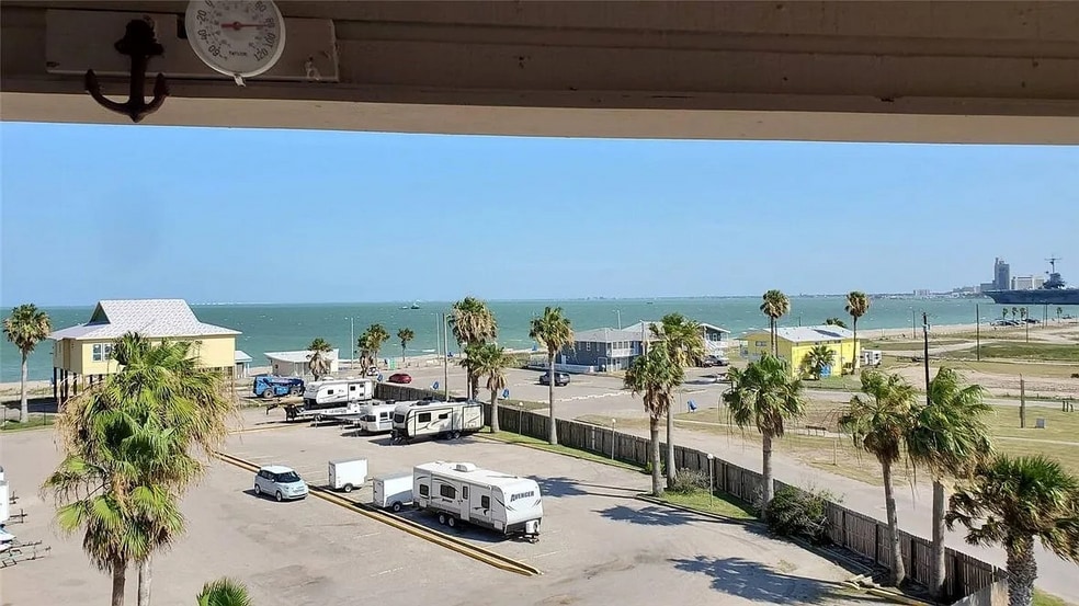 Building Photo - 3938 Surfside Blvd