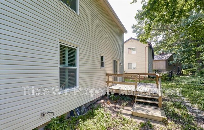 Building Photo - 1544 Rishon Hill Dr