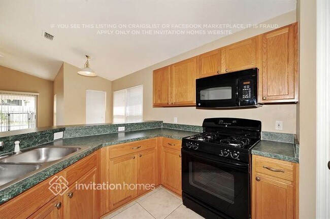 Building Photo - 7626 Clovelly Park Pl