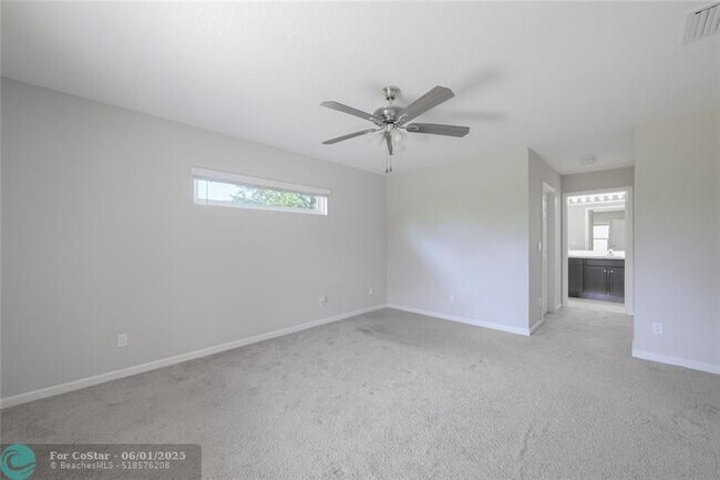 Building Photo - 1292 SW Lawndale Ave