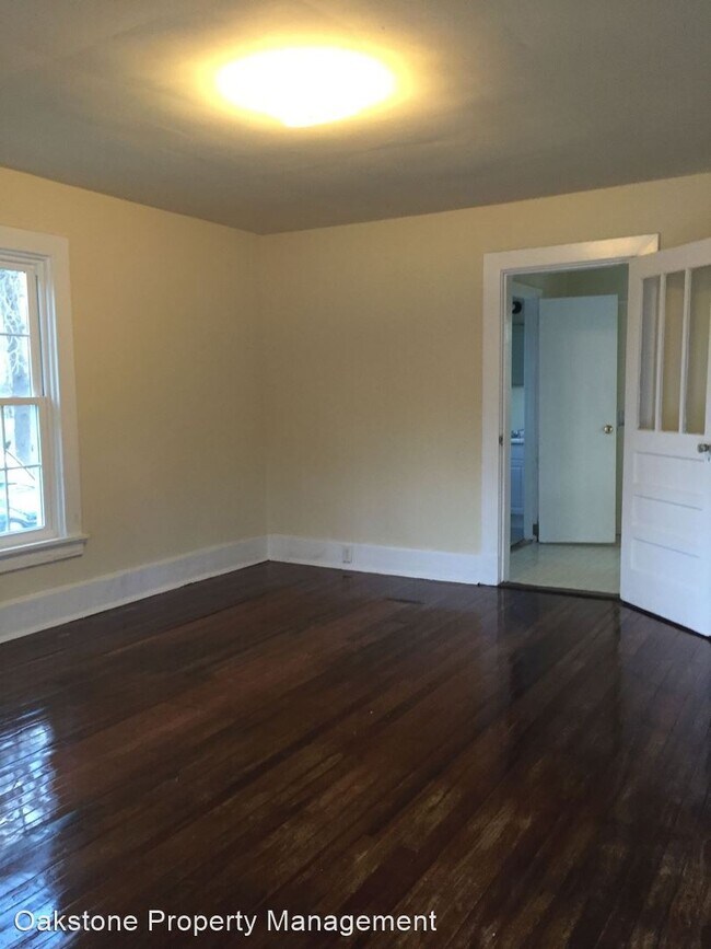 Building Photo - 3 br, 1 bath House - 630 Courthouse Rd.