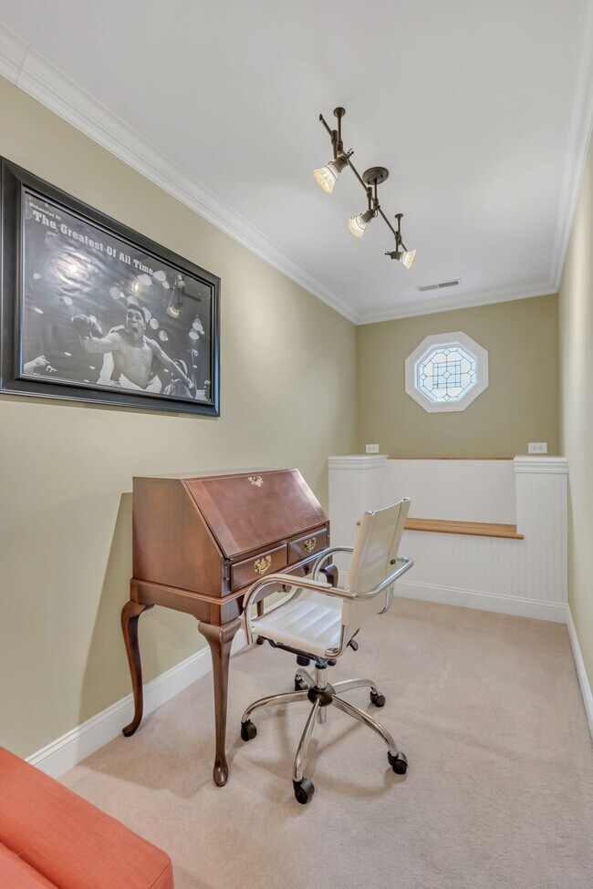 Building Photo - 1016 Red Pepper Ridge