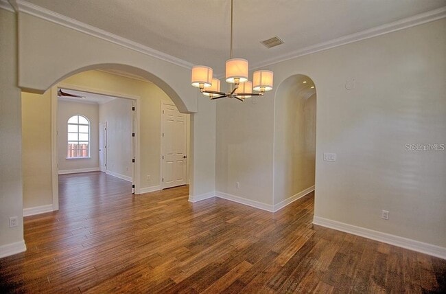 Building Photo - 5908 S Switzer Ave