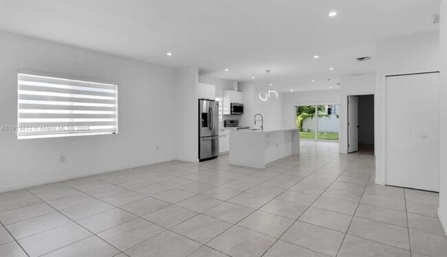 Building Photo - 23061 SW 124th Ct