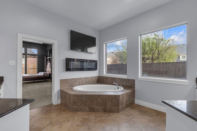 Building Photo - 13811 Sugar Dock Ct