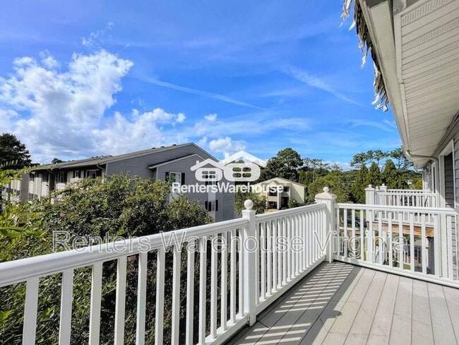 Building Photo - 1120 Ocean Trace Ln