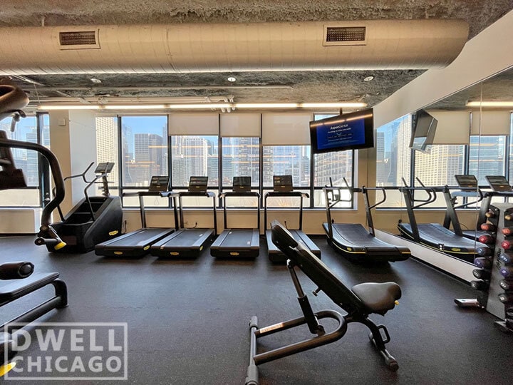 Building Photo - 776 W Quincy St