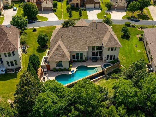 Building Photo - 206 Varco Dr