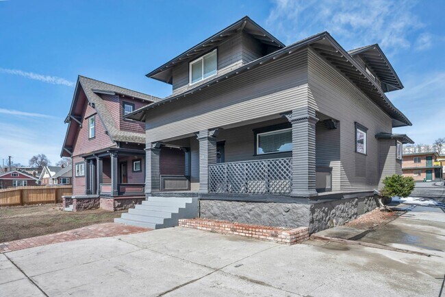 Building Photo - FULLY FURNISHED HISTORIC CHARMER BETWEEN UNR & DOWNTOWN – UTILITIES INCLUDED, MODERN UPGRADES, PR...