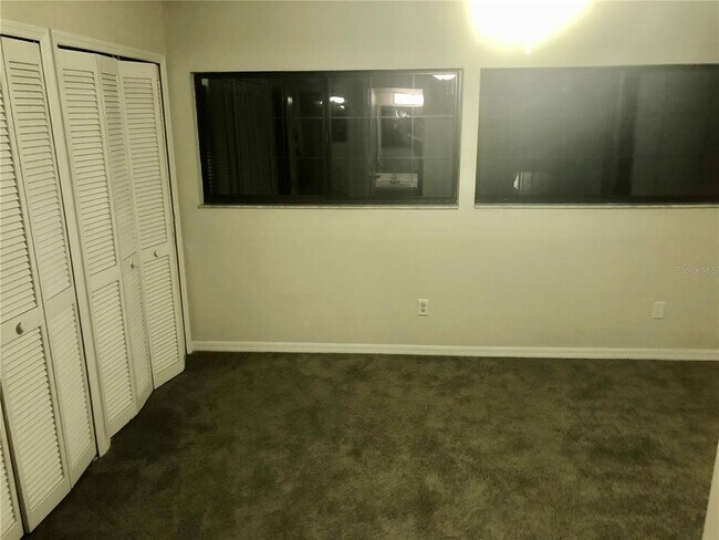 Building Photo - 5822 SW 9th Pl