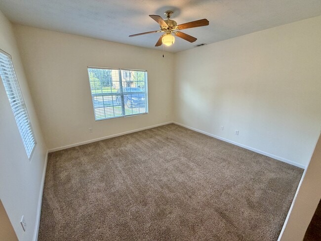 Building Photo - 2510 Marlin Dr