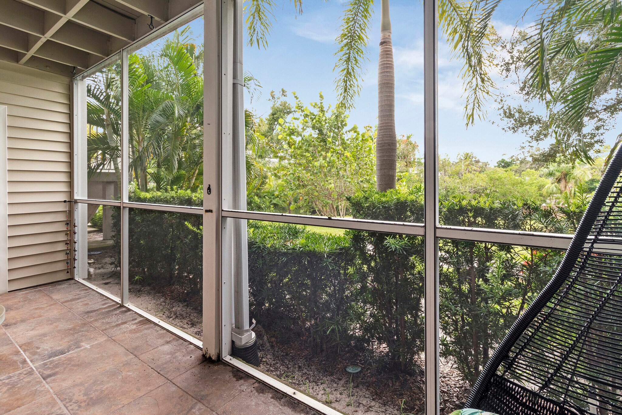Building Photo - 850 S Tamiami Trl