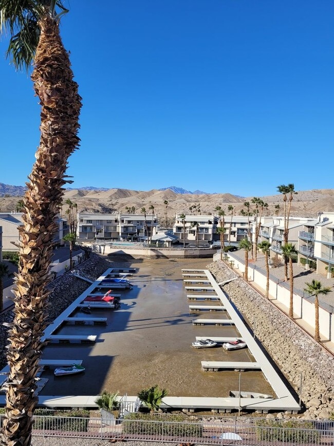 Building Photo - Affordable 2bed/2 bath Condo is Beautiful ...