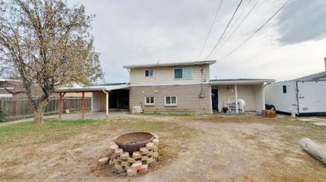 Building Photo - 3 Bd 1.5 Bath Home