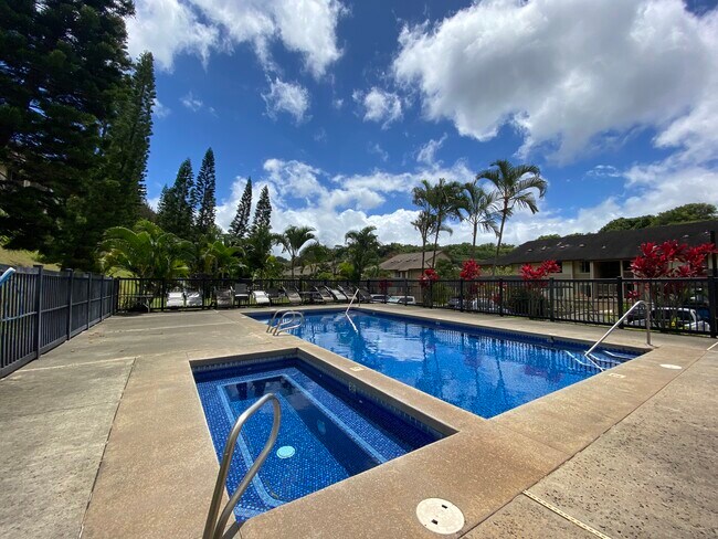 Pool, Spa and BQQ area - 95-976 Wikao St