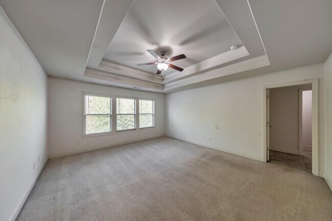 Building Photo - 342 Braemore Mill Dr