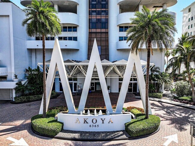 Building Photo - 6365 Collins Ave