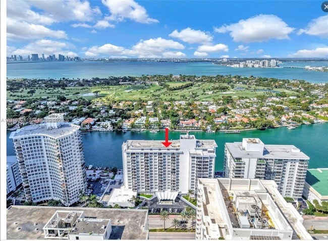 Building Photo - 5700 Collins Ave