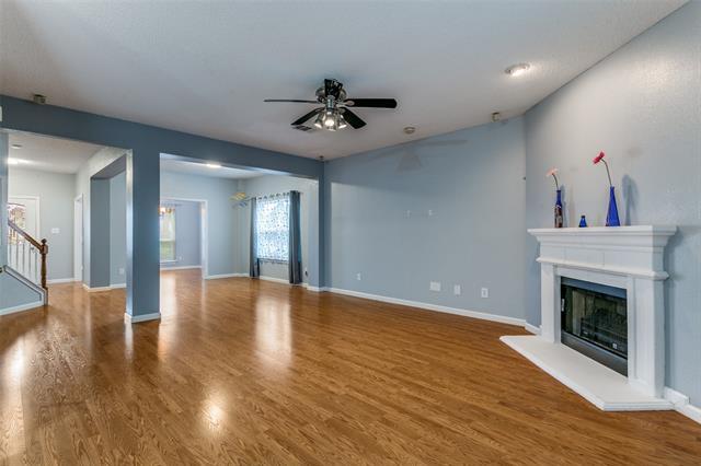 Building Photo - 307 Pointer Pl