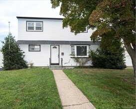 Building Photo - 54 Ketcham Ave