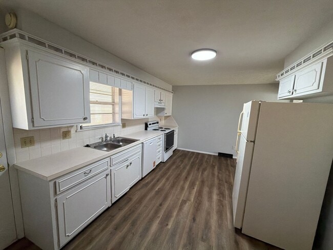 Building Photo - You’re here. You’re home. You’re happy.