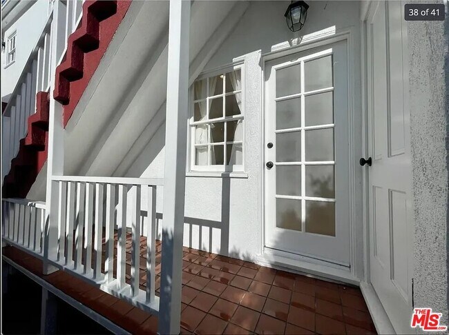 Building Photo - 849 Ocean Ave