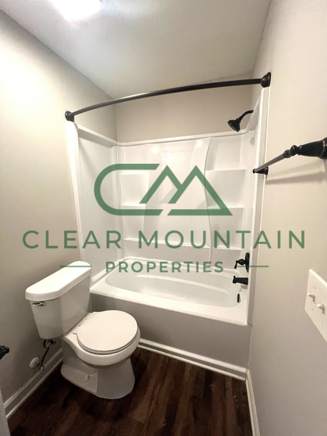 Building Photo - Move-in Special! Limited-Time Leasing Offer!