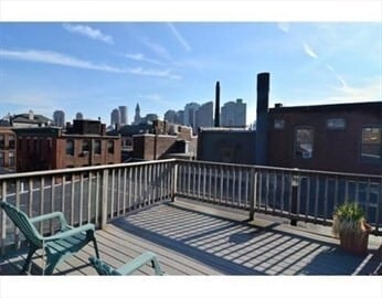 Building Photo - 47 Tileston St