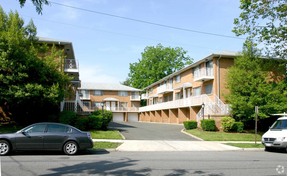 Building Photo - Berkeley Gardens
