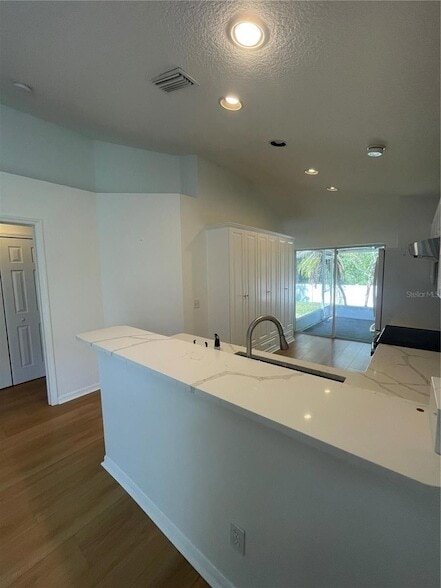 Building Photo - 5033 Prairie View Way