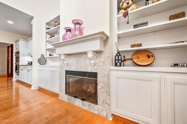 Building Photo - 14394 Cypress Island Ct