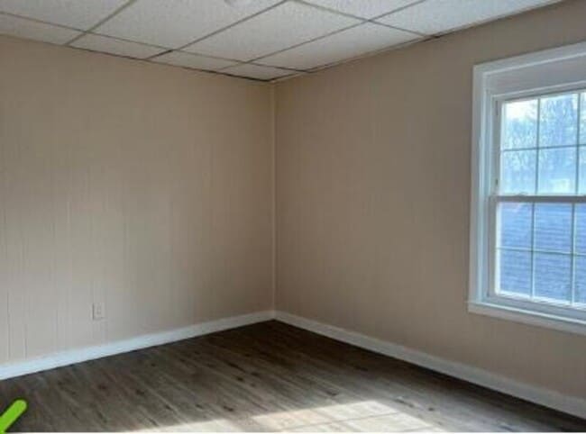 Building Photo - 98 Lime St