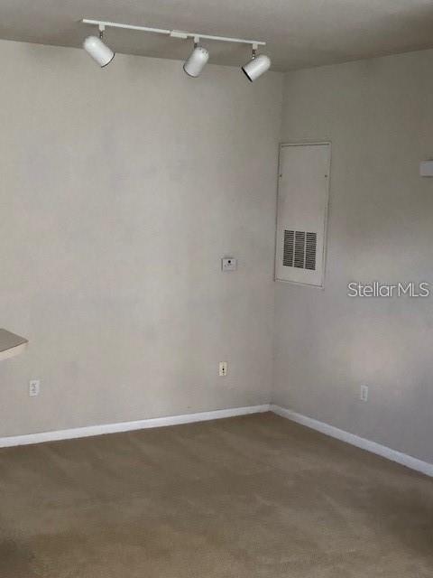 Building Photo - 9061 Lee Vista Blvd