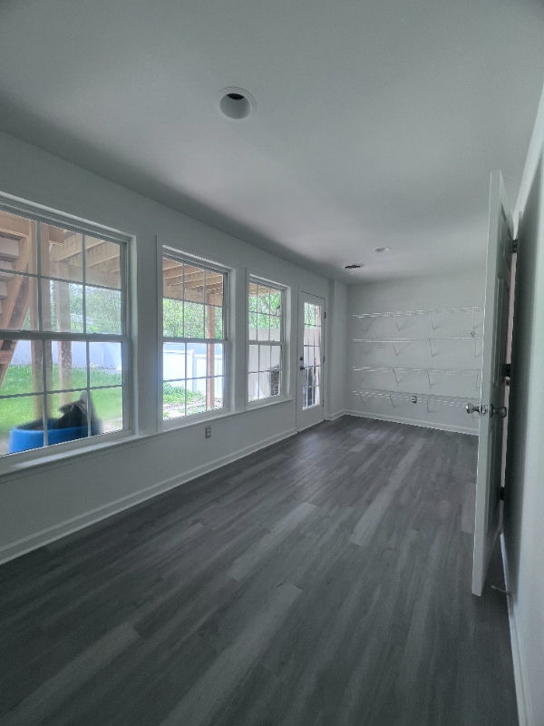 Building Photo - 23 Tidewater Terrace