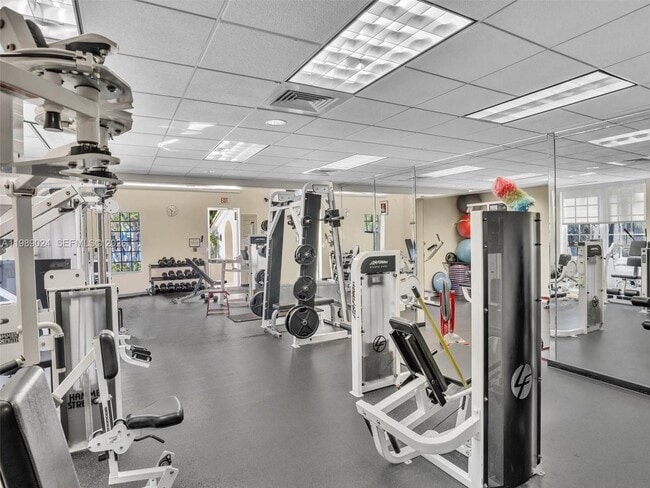 Building Photo - 20780 NE 32nd Ave