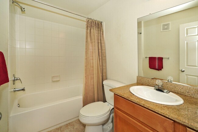 Building Photo - 3562 D'Avinci Way