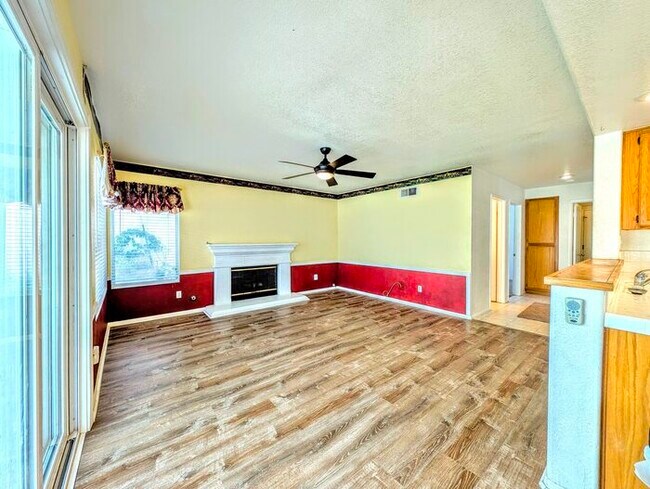 Building Photo - 7754 Fox Tail Ct
