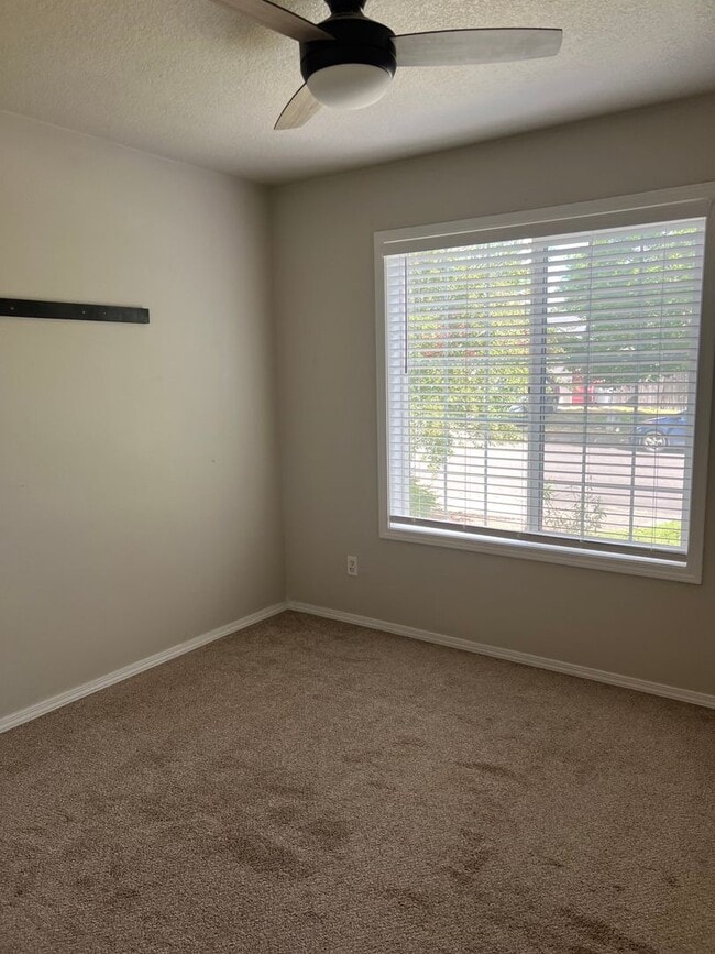 Building Photo - 230 E Harrison St