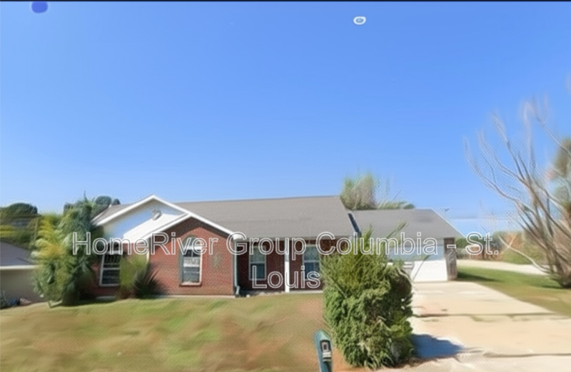 Primary Photo - 1611 Spiros Dr