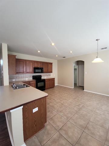 Building Photo - 2061 Faircrest Trail