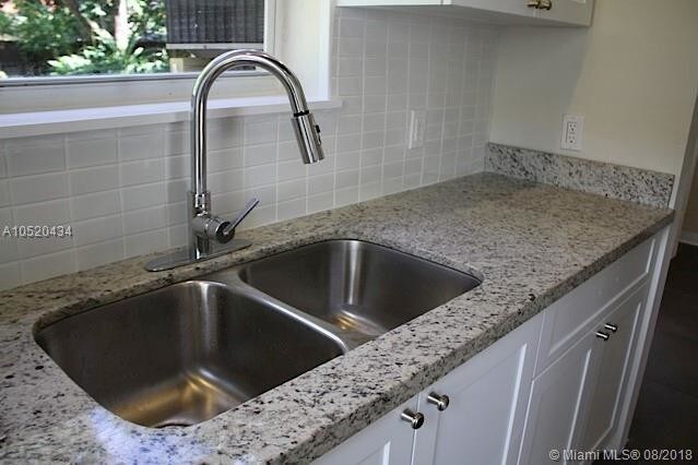 Building Photo - 183 NE 89th St