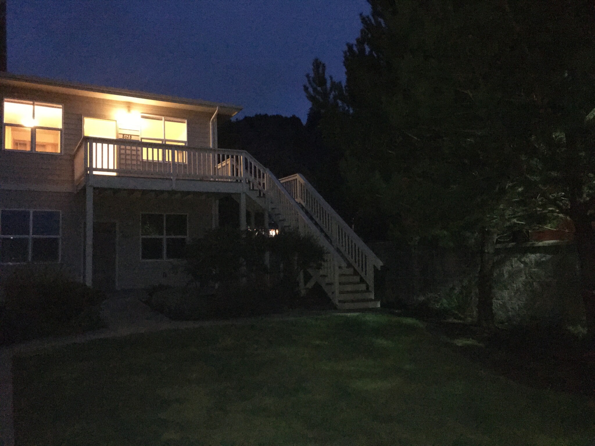 Building Photo - 862 Aqua Vista Loop