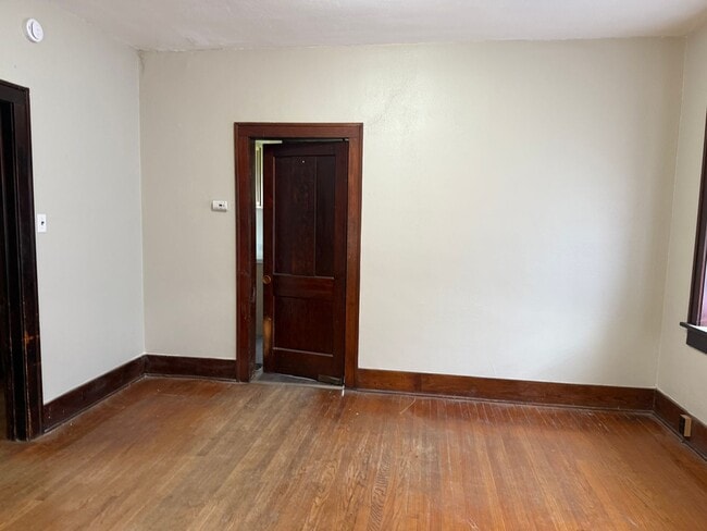 Building Photo - 2010 N 9th St