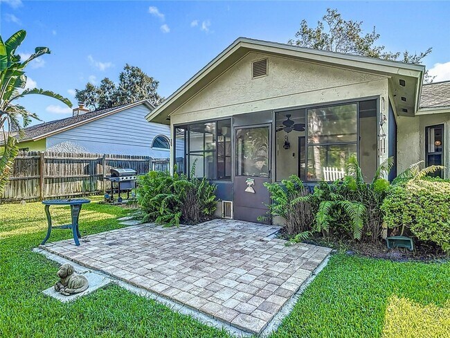 Building Photo - 4039 N Waterbridge Cir